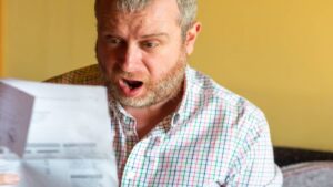 ¿Los tienes? 8 electrodomésticos que más gastan luz y cómo identificarlos fácilmente