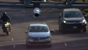 ¿Qué infracciones captan las nuevas fotomultas en Edomex y cuánto costarán?