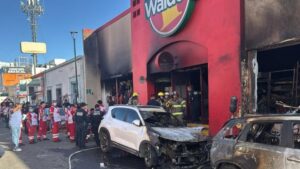 Última hora: incendio en tienda de Sonora deja 23 muertos