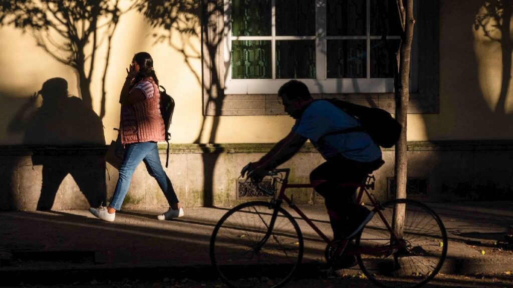 TResearch revela que inseguridad y corrupción lideran preocupaciones nacionales; Morena encabeza intención de voto.