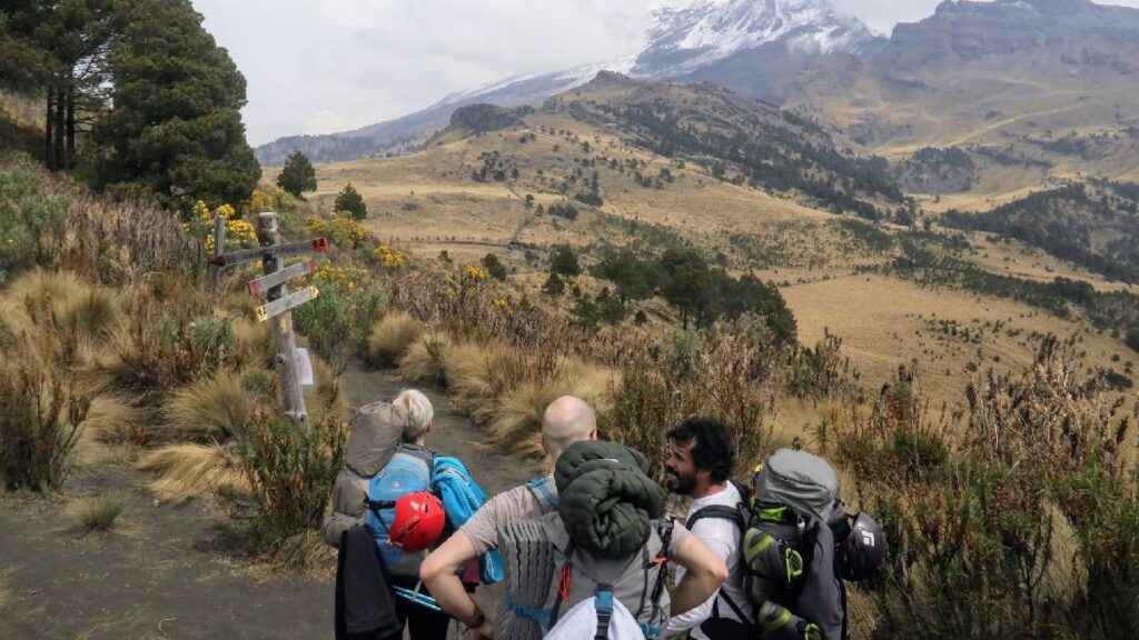 montañistas iztaccíhuatl