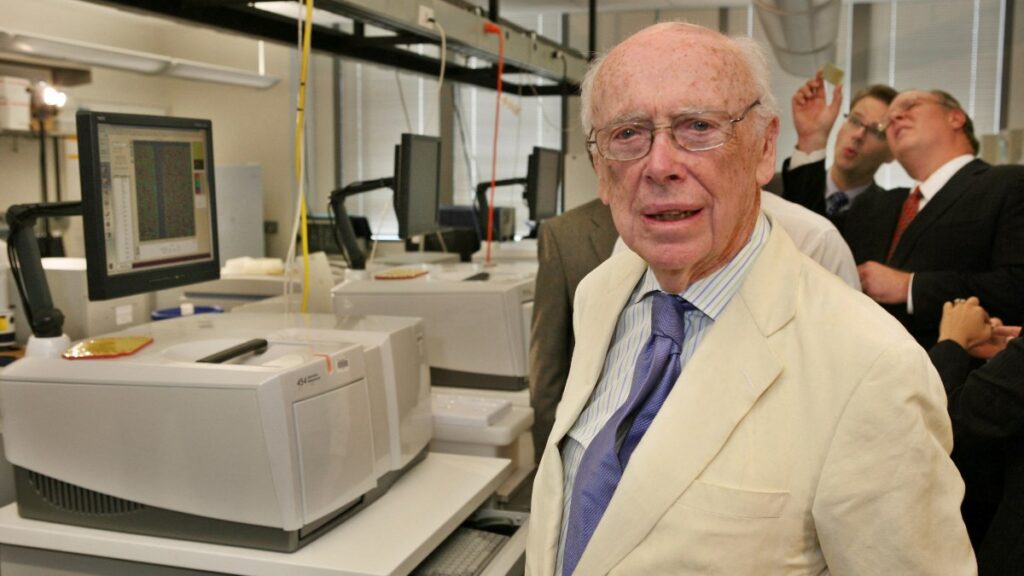 Muere pionero del ADN y Nobel estadounidense James Watson