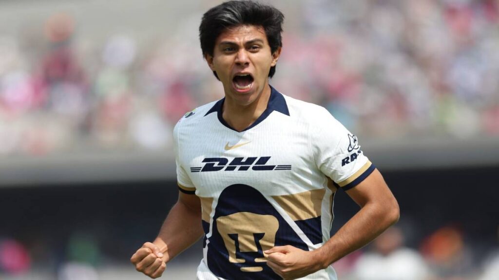 José Juan Macías será baja por 9 meses tras lesión en partido contra Cruz Azul