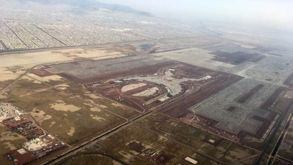 Imagen aérea del NAIM en el Lago de Texcoco.