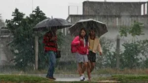 Chubascos y lluvias fuertes por nuevo frente frío en el país