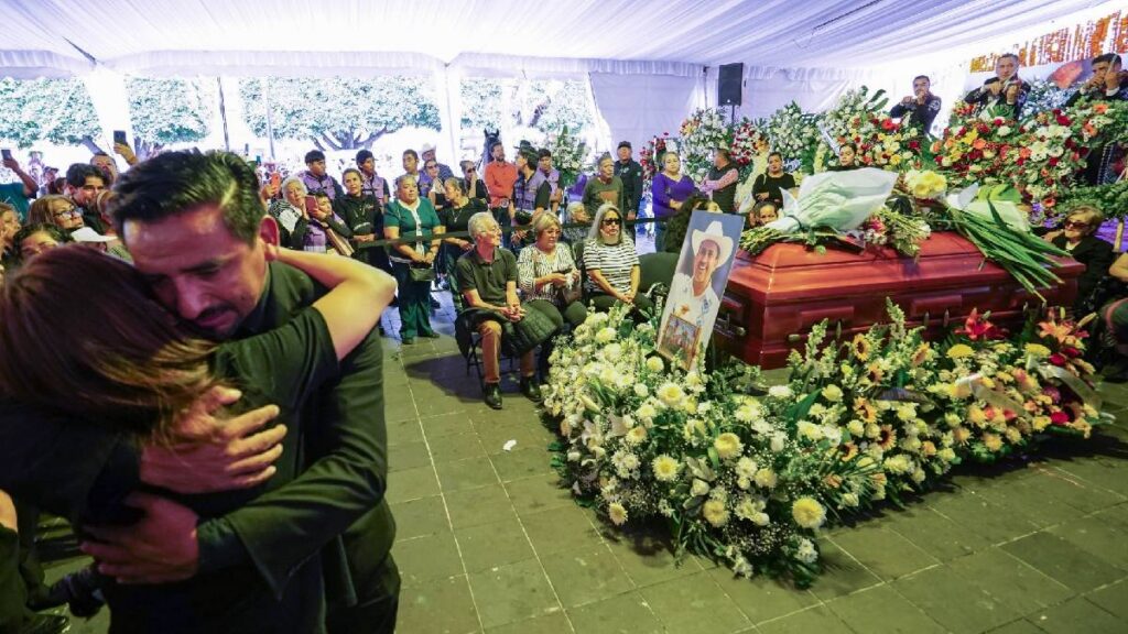 lo-mataron-porque-iba-a-ser-el-proximo-gobernador-hermano-de-hipolito-mora-sobre-el-asesinato-de-carlos-manzo