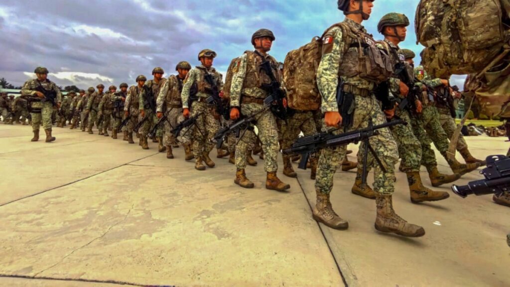 Militares retirados cancelan marcha tras lograr aumento de 4% a sus haberes