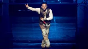 “Bien mexicanota”: Nodal habla sobre su boda religiosa con Ángela Aguilar