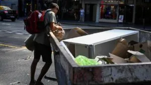 América Latina reduce nivel de pobreza, pero desigualdad persiste: CEPAL