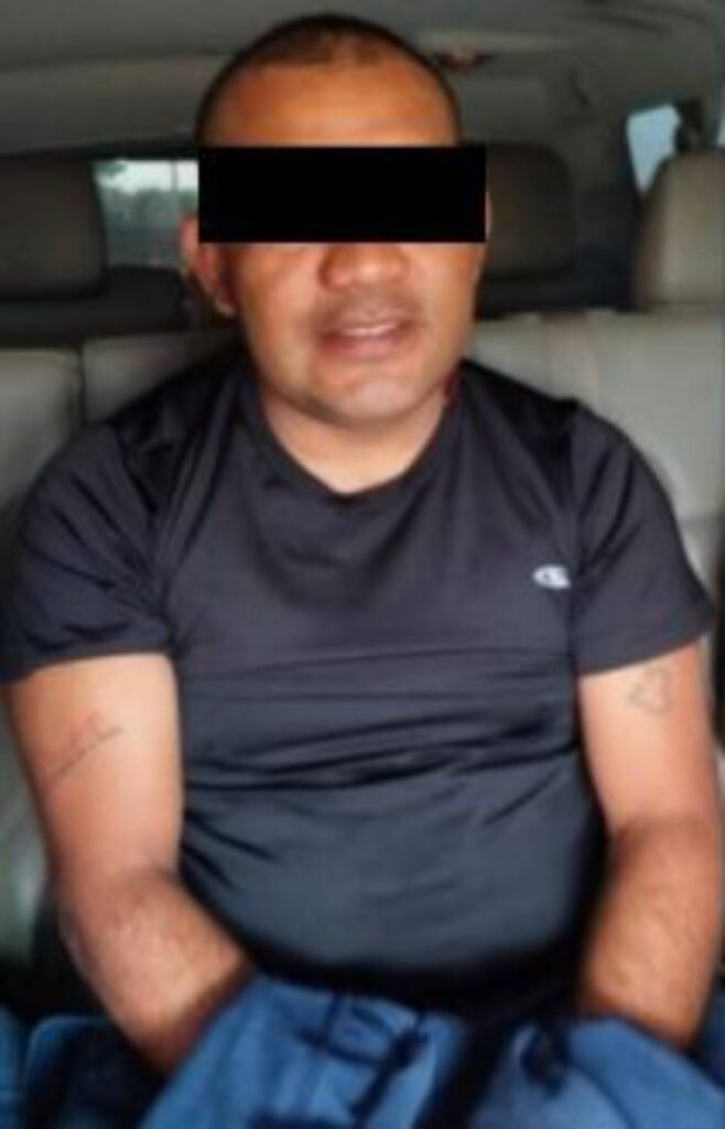 Detienen a policía por caso de Noelia Dailet.