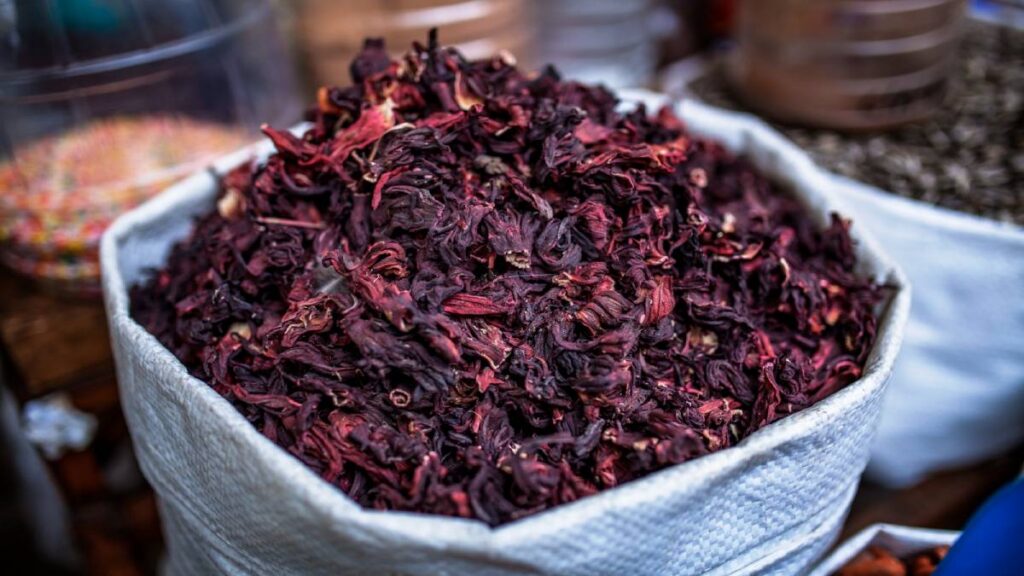 propiedades de la jamaica que contribuyen a una buena salud