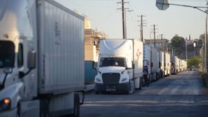 Alertan alza de 17% en robo a transporte por Buen Fin y fiestas decembrinas