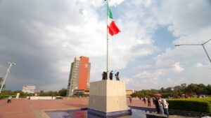 Estudiantes de la Facultad de Química de la UNAM encabezan las movilizaciones en CDMX este 7 de noviembre