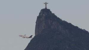 Video muestra el peculiar aterrizaje de un avión en el Aeropuerto de Navegantes