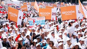 El SNTE encabeza las movilizaciones en CDMX este 10 de noviembre