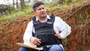 Asesinato de Carlos Manzo supera en alcance a temas nacionales clave