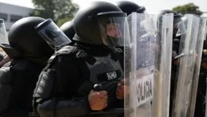 Policías franceses capacitan a mexicanos para controlar disturbios en el Mundial 2026