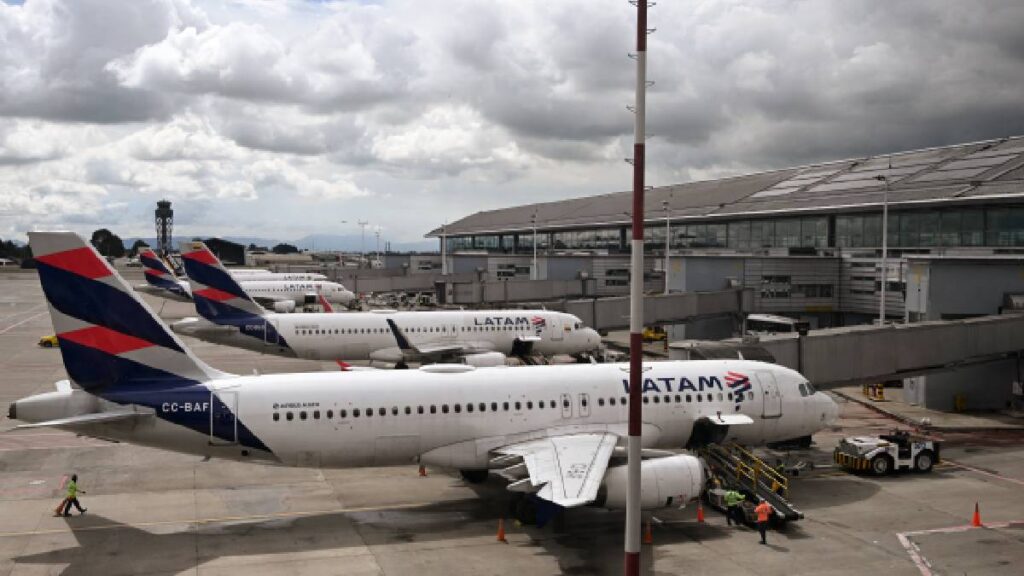 aerolineas-cancelan-vuelos-venezuela-advertencia-eeuu