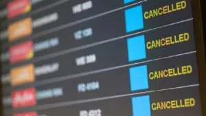 Suspenden cerca de 200 vuelos de LATAM por huelga de pilotos en Chile