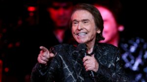 Raphael, el legendario cantante, es Persona del Año en los Latin Grammy 2025