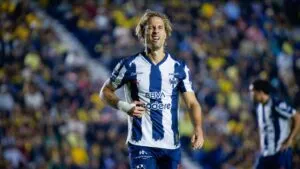 Rayados sufre pero le saca el empate al América para avanzar a las semifinales