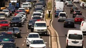 Entran en vigor nuevas reglas de tránsito en Edomex, ¿por qué te quitan la placa?