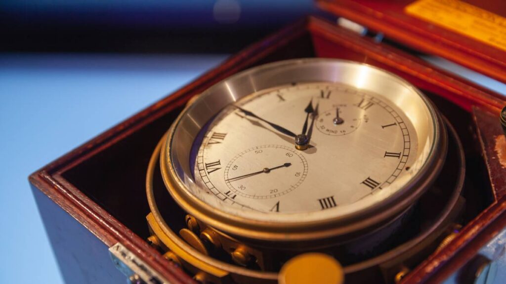 Subastan reloj del Titanic.