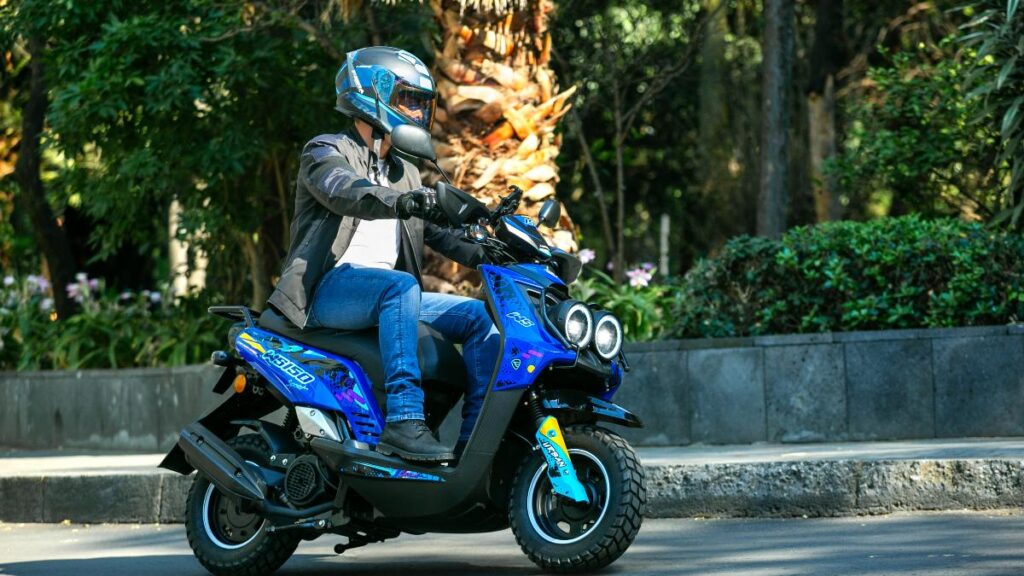 Rodar en moto es mejor con ITALIKA: movilidad inteligente y ahorro diario