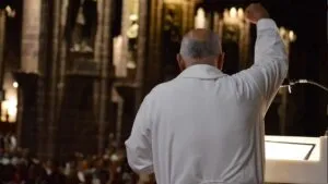 Diócesis de Zamora ordena “en nombre de Dios” cesar la violencia en Michoacán