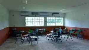Suspenden clases en Baja California por lluvias del Frente Frío 16