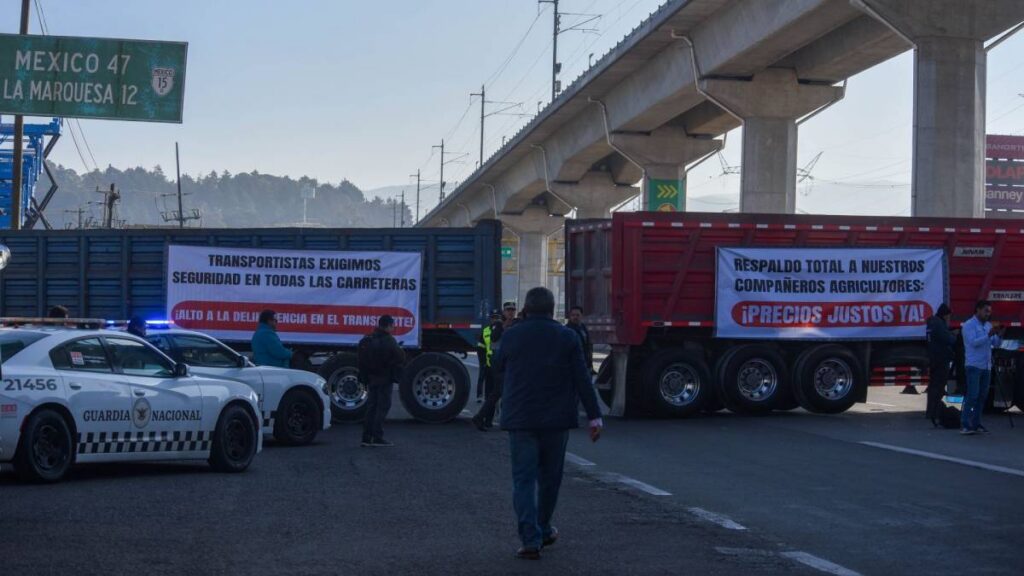 Transportistas no convocados a mesa de diálogo.