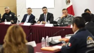 García Harfuch anuncia nuevas medidas de seguridad tras reunión con transportistas