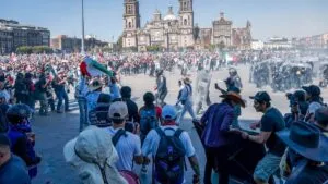 Vinculan a proceso a 5 por marcha de Generación Z; CDHCM resalta acompañamiento