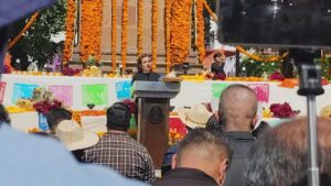 Destaca viuda de Carlos Manzo entre perfiles para alcalde sustituto en Uruapan