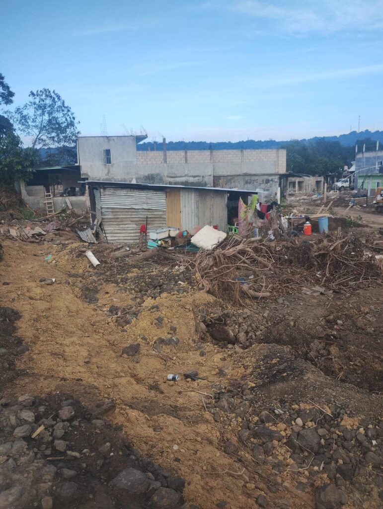 Poza Rica, Limpieza inconclusa. Foto: Cortesía de Luis Rodríguez Hernández