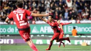 Xolos aplasta a Tigres y toma ventaja decisiva rumbo a semifinales