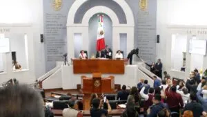 San Luis Potosí aprueba ley para tener a su primera gobernadora en 2027