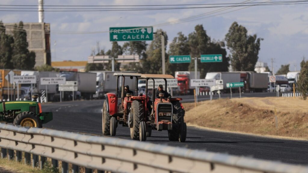 Al no lograr acuerdos con Sader: campesinos amenazan con protestas en carreteras y aduanas