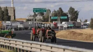 Al no lograr acuerdos con Sader: campesinos amenazan con protestas en carreteras y aduanas