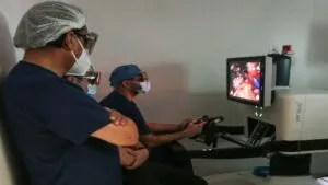 Aumenta empleo y salario en servicios profesionales y de salud en México