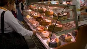 Impulsan el autoempleo en Edomex: reparten más de mil apoyos a mujeres