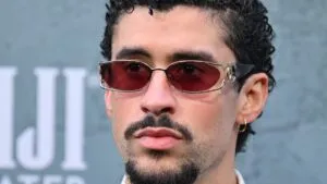 Fan descubre a qué huele Bad Bunny