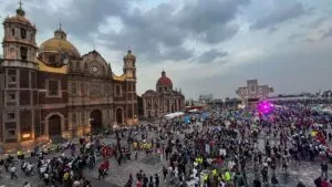 Peregrinos padecerán lluvias y frío en CDMX este viernes 12 de diciembre