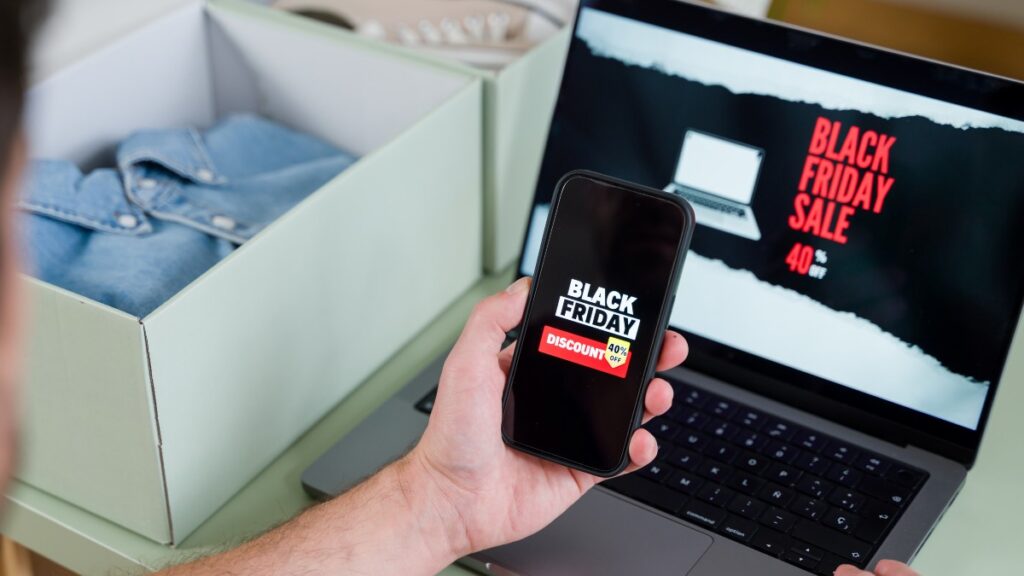Black Friday 2025 deja récord histórico de 11.800 mdd en compras online en EE. UU.