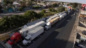 Segob llama a retirar bloqueos en frontera norte