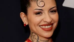 Cazzu celebra su cumpleaños con fiesta viral en medio de la demanda de Nodal