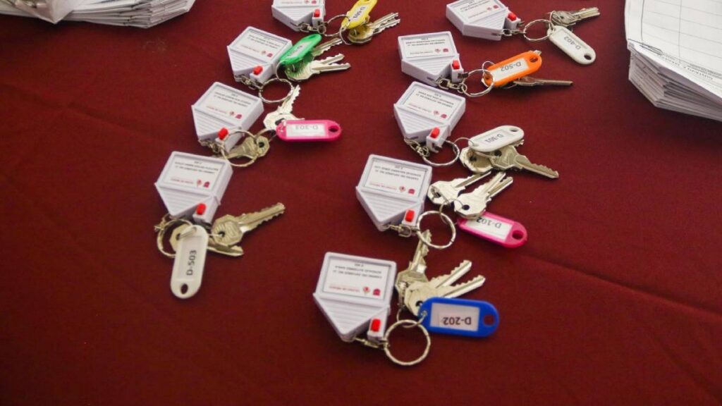 Conavi entregará casas.