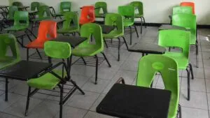 Paro de maestros en Zacatecas cumple 3 semanas y deja sin clases a 50 mil niños