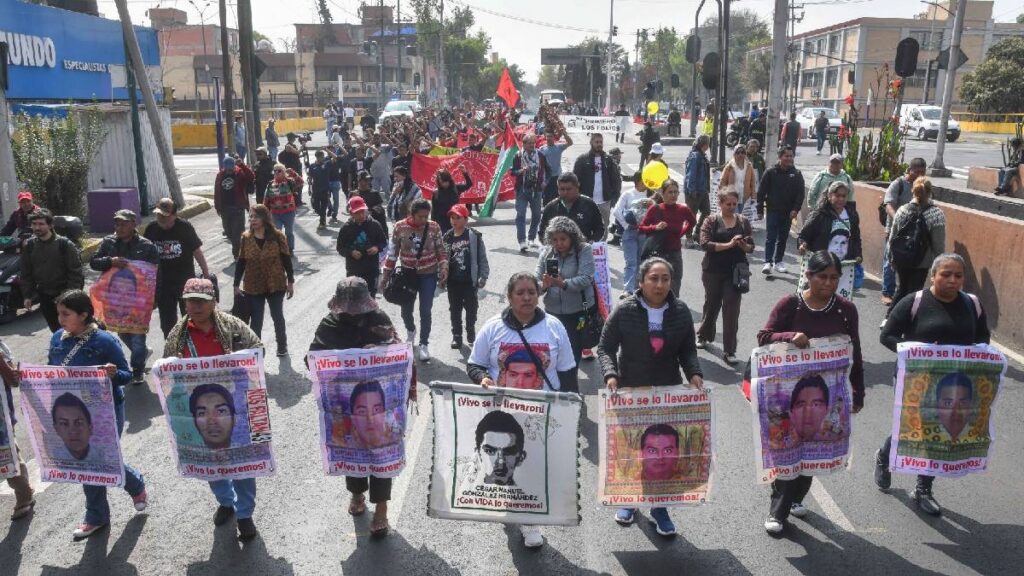 En una semana hubo 98 desaparecidos en México; Nuevo León lidera y jóvenes de 15 a 19 años concentran más casos.