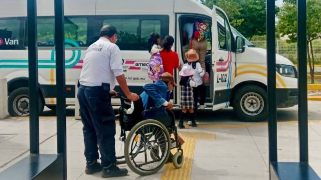 Desvíos y suspensión de rutas de transporte en Querétaro.